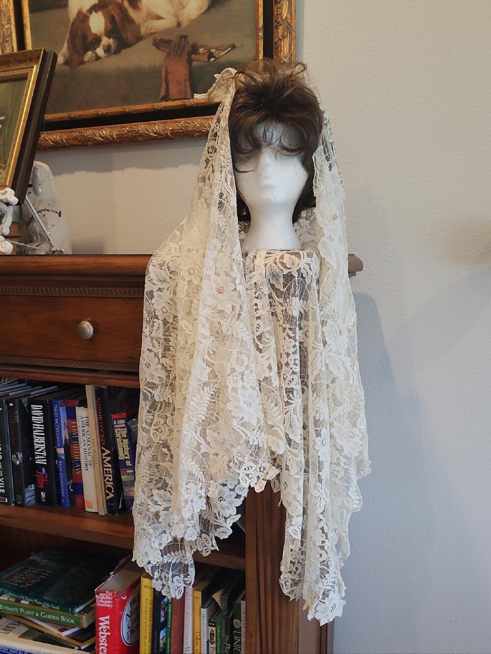Vintage Lace Bridal Veil - Ivory